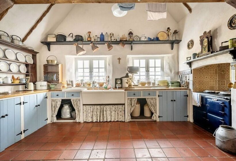 مبيت وإفطار Rosehill House