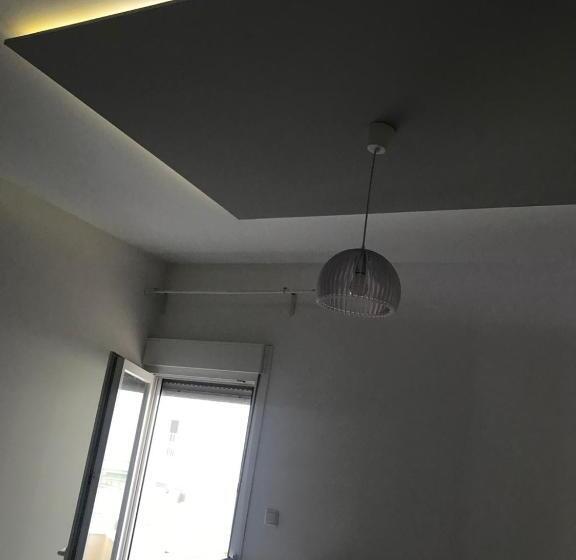 Filippou 13 Luxury Aprts With Balcony