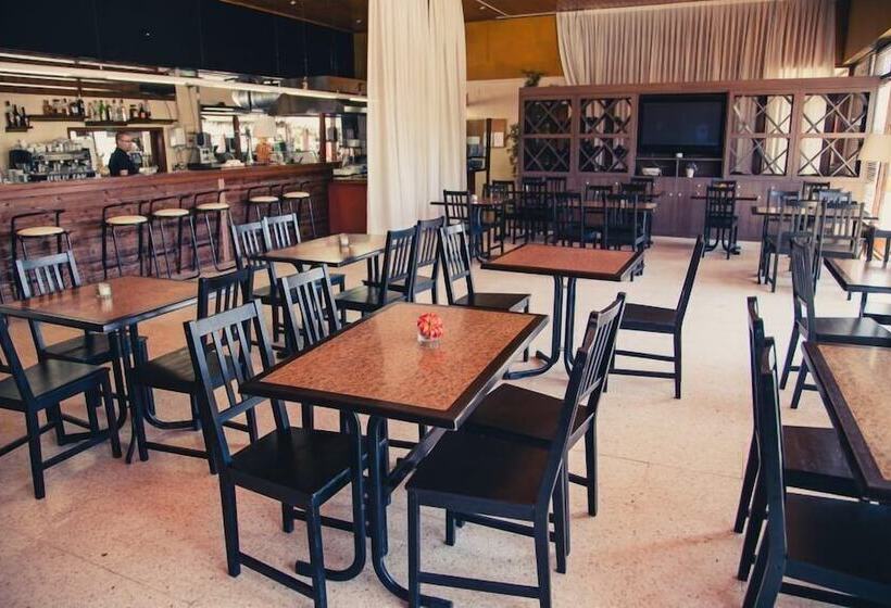 هتل Camping Sènia Tucan