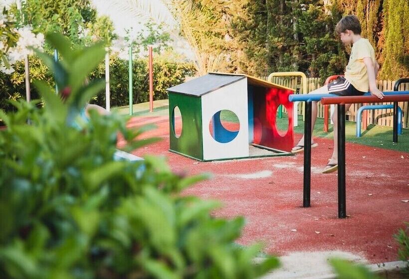 هتل Camping Sènia Tucan