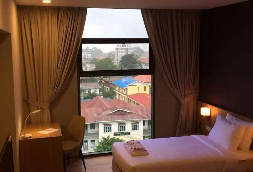 هتل La Vista