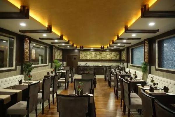 Hotelli Katra Royal Stay