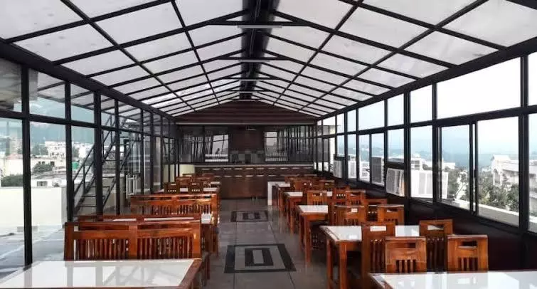 Hotelli Katra Royal Stay