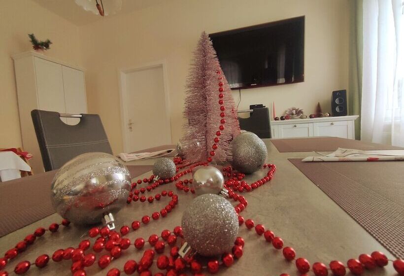 بنسيون Villa Anzio