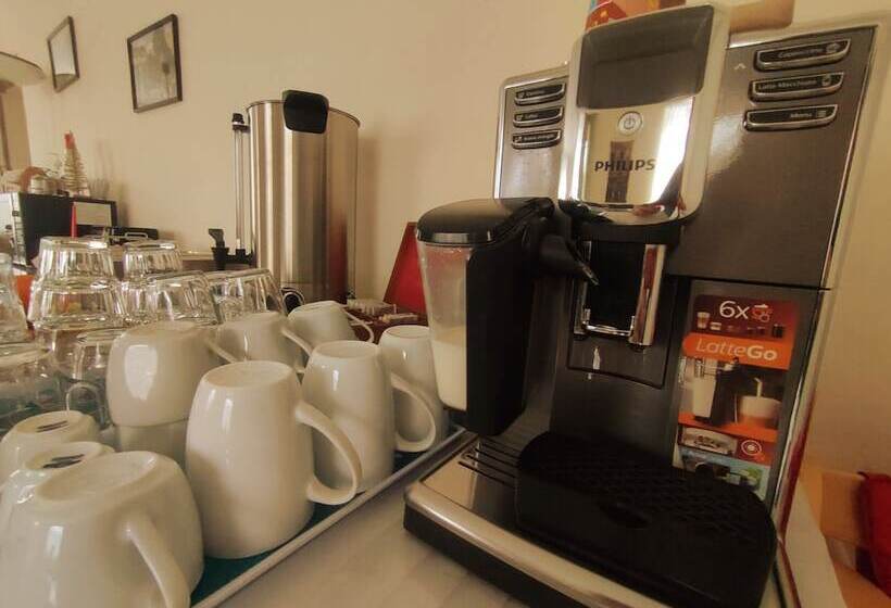 بنسيون Villa Anzio