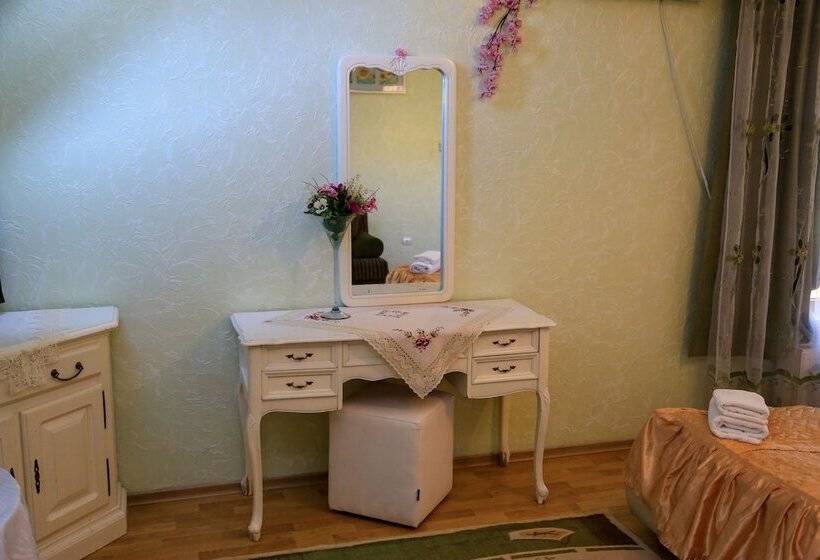 פנסיון Villa Verde