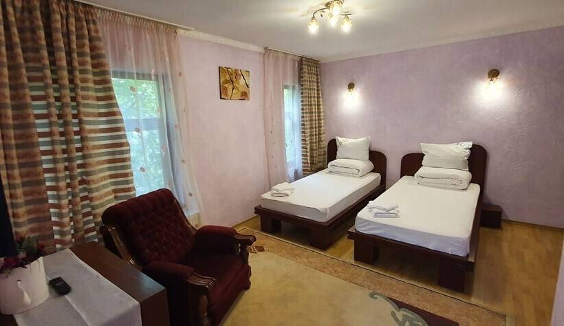 פנסיון Villa Verde