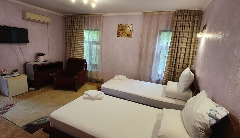 פנסיון Villa Verde