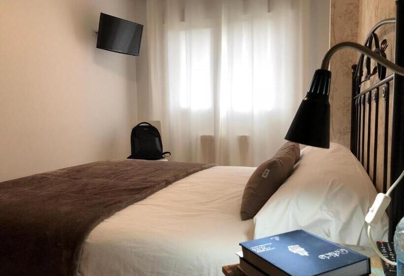 Pension 23 Vinte E Tres