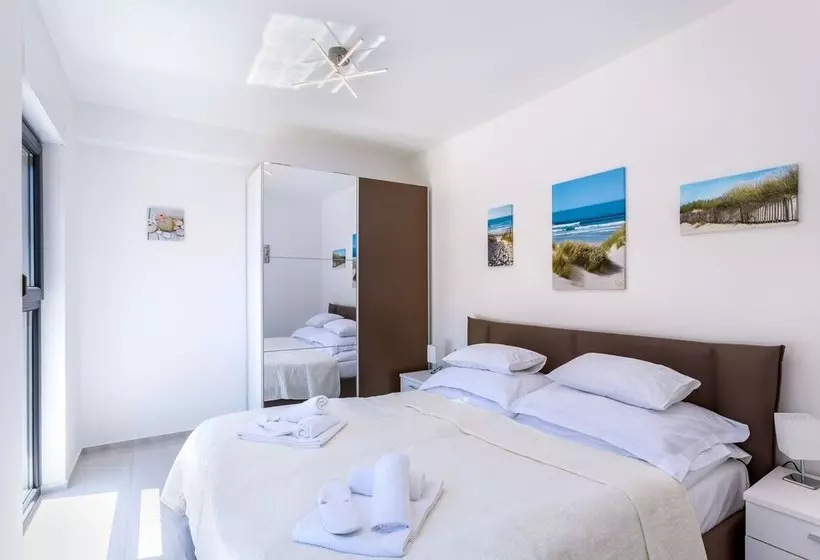 Seaside Villa & Spa