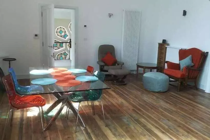 6 Rose Chapel Penthouse