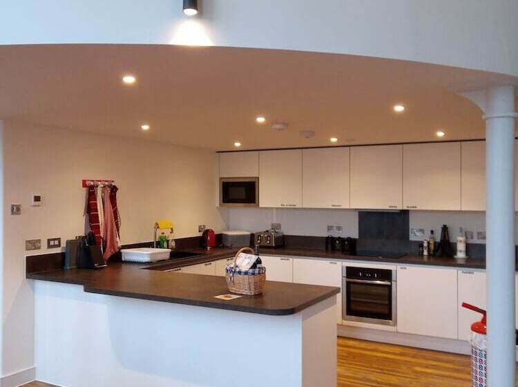 6 Rose Chapel Penthouse