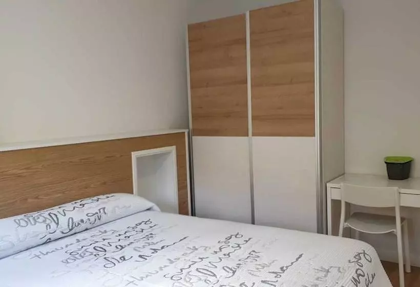 Alquilaz Apartamentos Turísticos