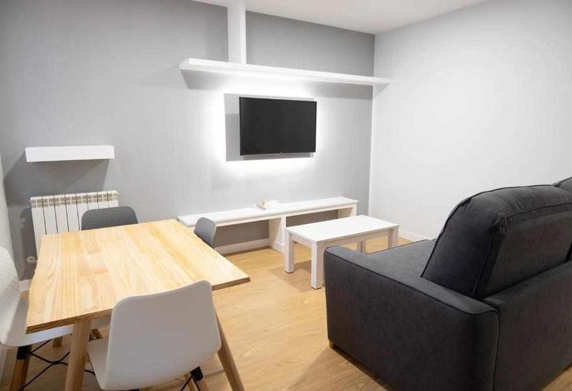 Alquilaz Apartamentos Turísticos