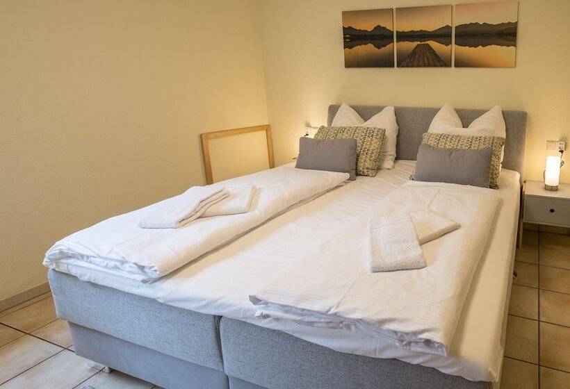 Awad S Yellow Apartment