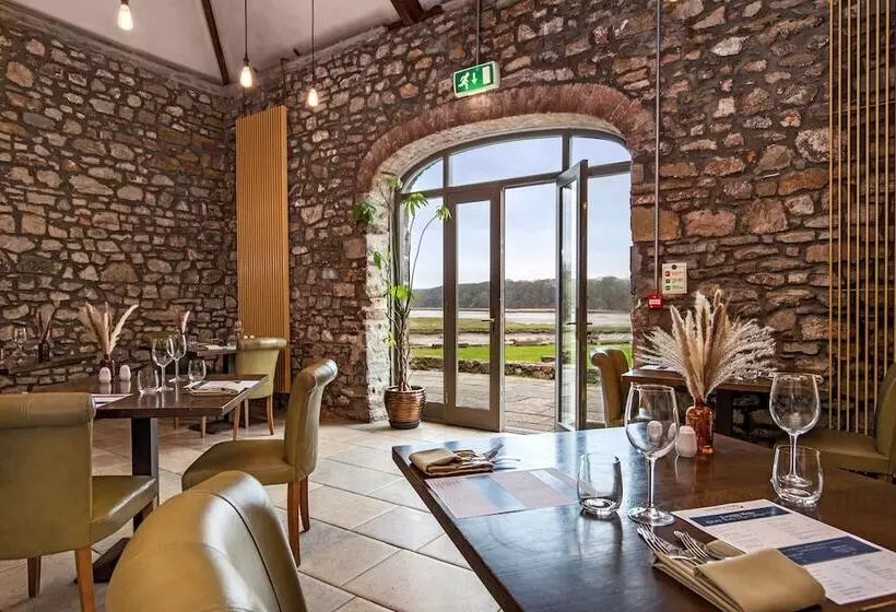 Aamiaismajoitus (B&B) Slebech Park Restaurant & Rooms