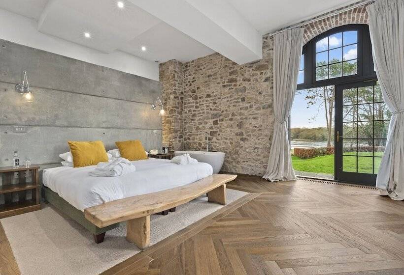 ベッドアンドブレックファースト Slebech Park Restaurant & Rooms