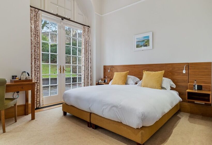 ベッドアンドブレックファースト Slebech Park Restaurant & Rooms