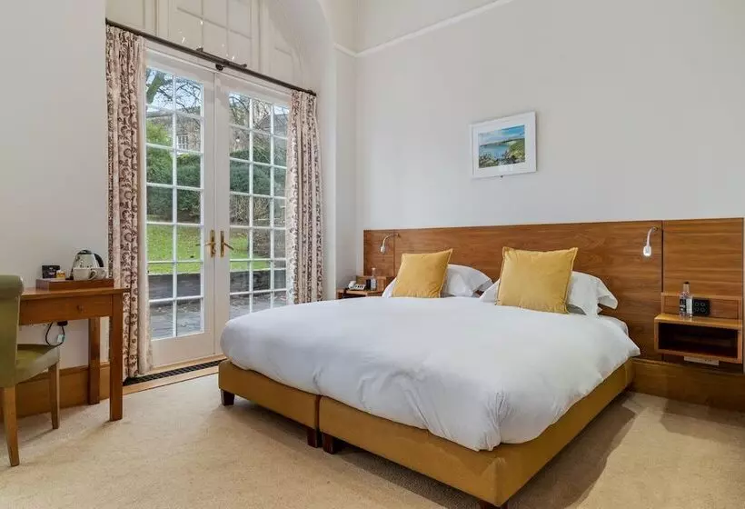 Aamiaismajoitus (B&B) Slebech Park Restaurant & Rooms