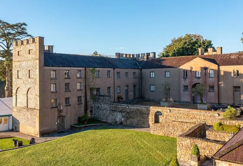 Aamiaismajoitus (B&B) Slebech Park Restaurant & Rooms