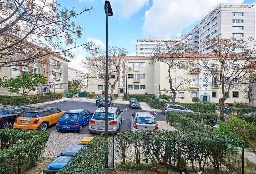 Casa Oliveira   Alvalade By The Metro