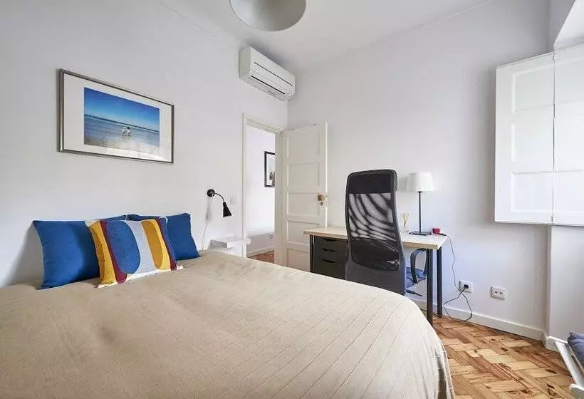 Casa Oliveira   Alvalade By The Metro