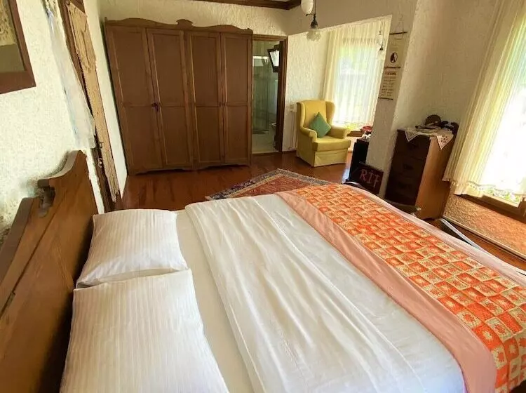 Hostelli Rif Sapanca