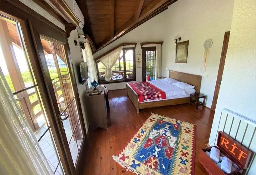 Hostelli Rif Sapanca