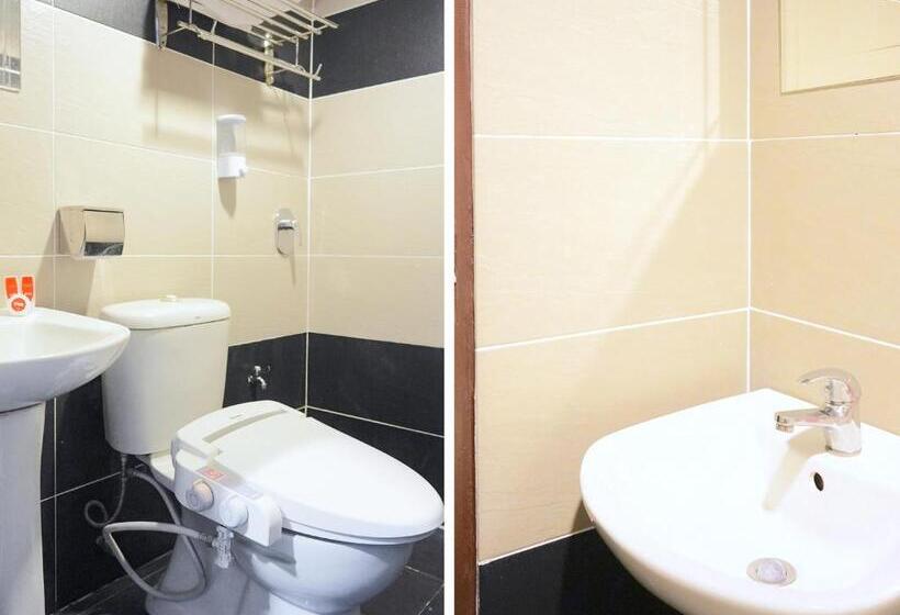 בית מלון כפרי Utama Inn By Oyo Rooms