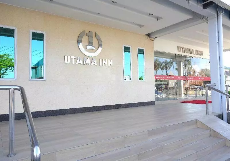 Hotelli Utama Inn By Oyo Rooms