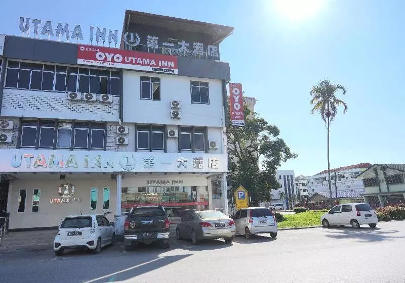 Hotelli Utama Inn By Oyo Rooms