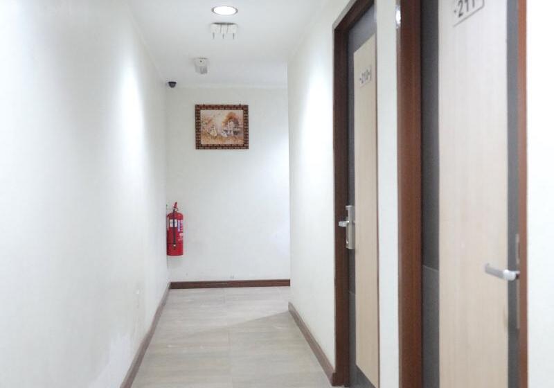 בית מלון כפרי Utama Inn By Oyo Rooms