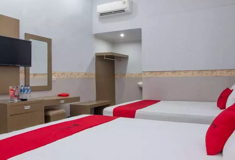 Majatalo Reddoorz Near Goa Panggung
