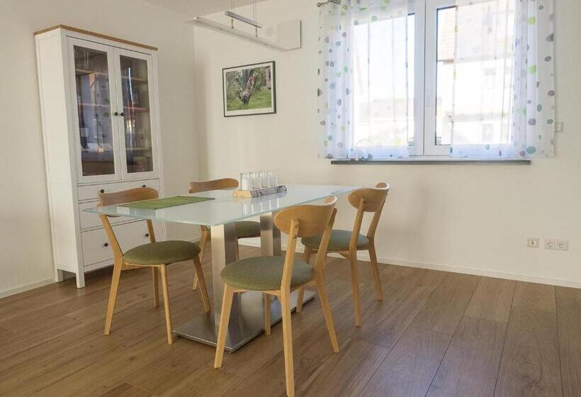16lilien Apartmentwohnung