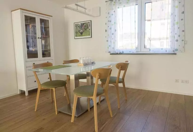 16lilien Apartmentwohnung