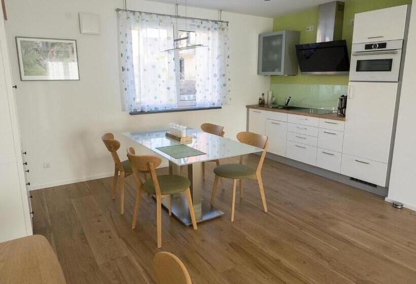 16lilien Apartmentwohnung