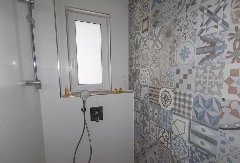 16lilien Apartmentwohnung