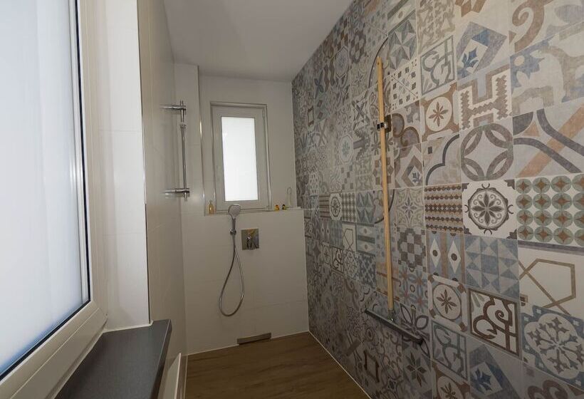 16lilien Apartmentwohnung