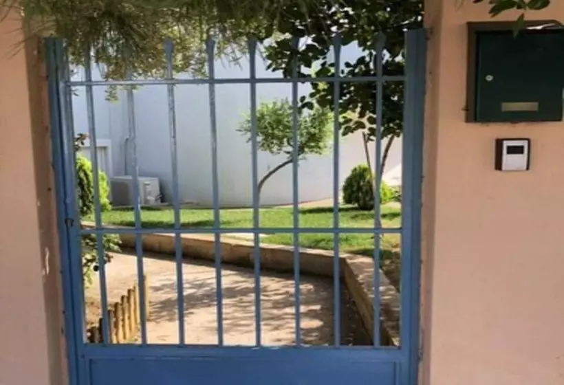 Garden House In Anavyssos