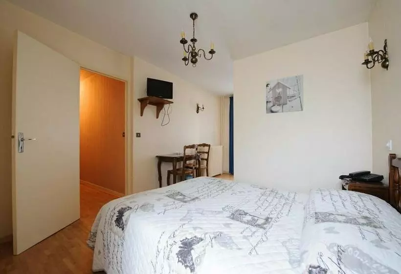 ホテル L'esplanade