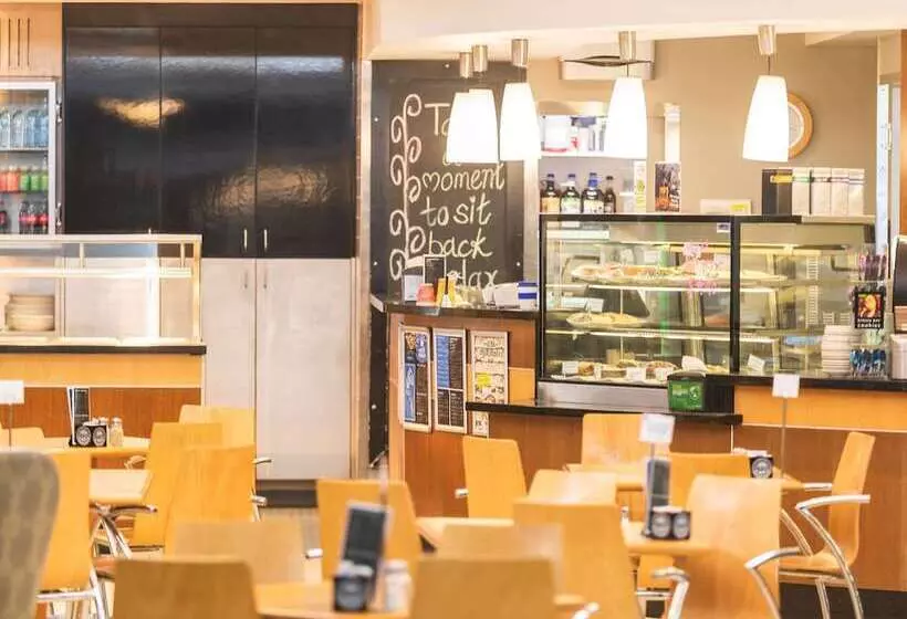 ホテル Mercure Canberra Belconnen