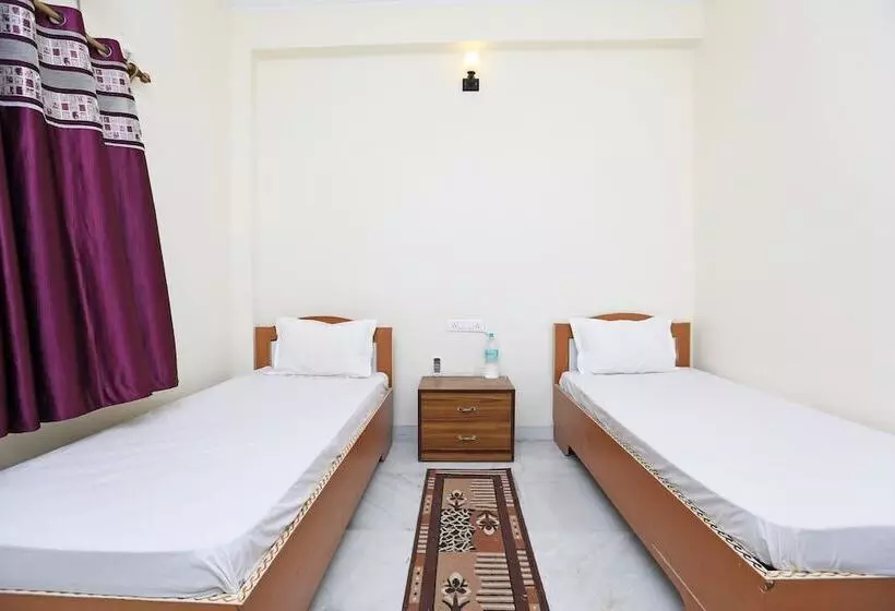 ホテル Paradise Guest House By Oyo Rooms