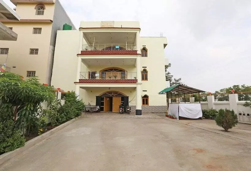 ホテル Paradise Guest House By Oyo Rooms