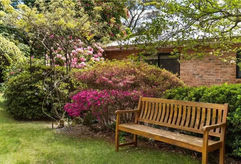 Lynwood Gardens