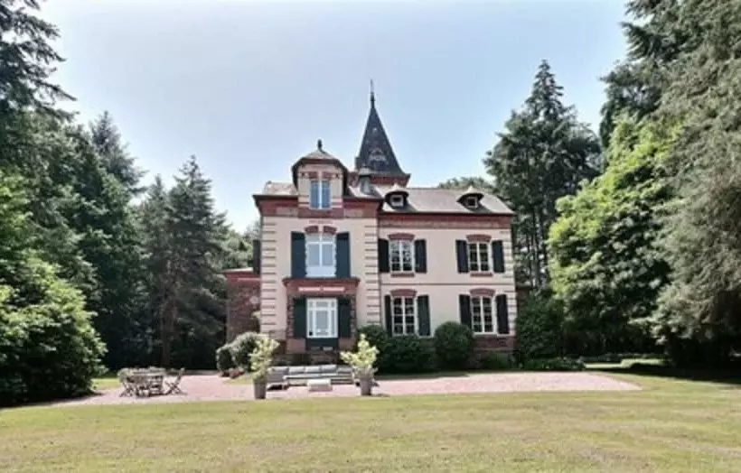 Majatalo Manoir Les Brieux