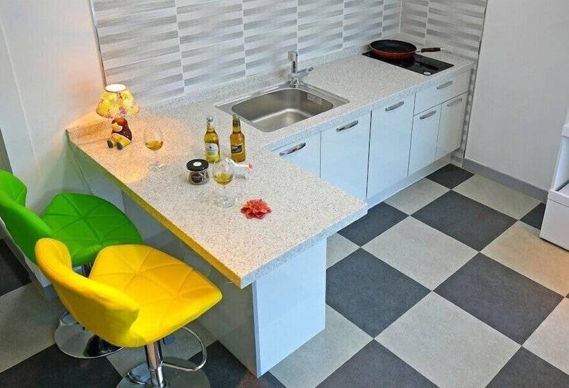 Gyeongju The One Pension Blue