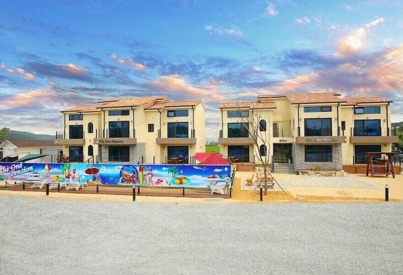 Gyeongju The One Pension Blue