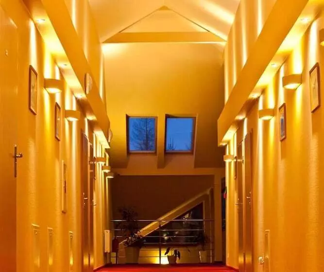 هتل Bobrowa Dolina