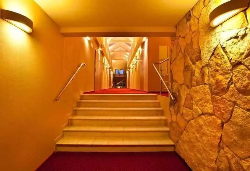 هتل Bobrowa Dolina