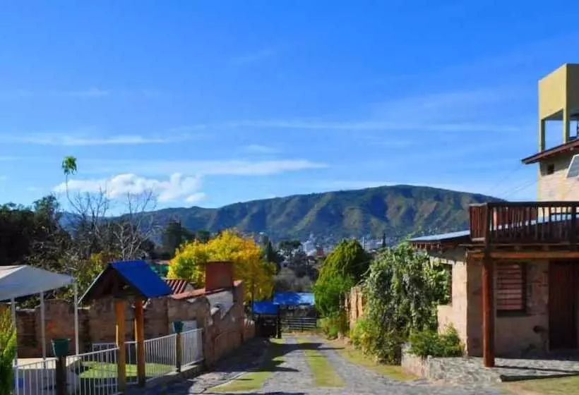 Hotelli Cabañas El Madero